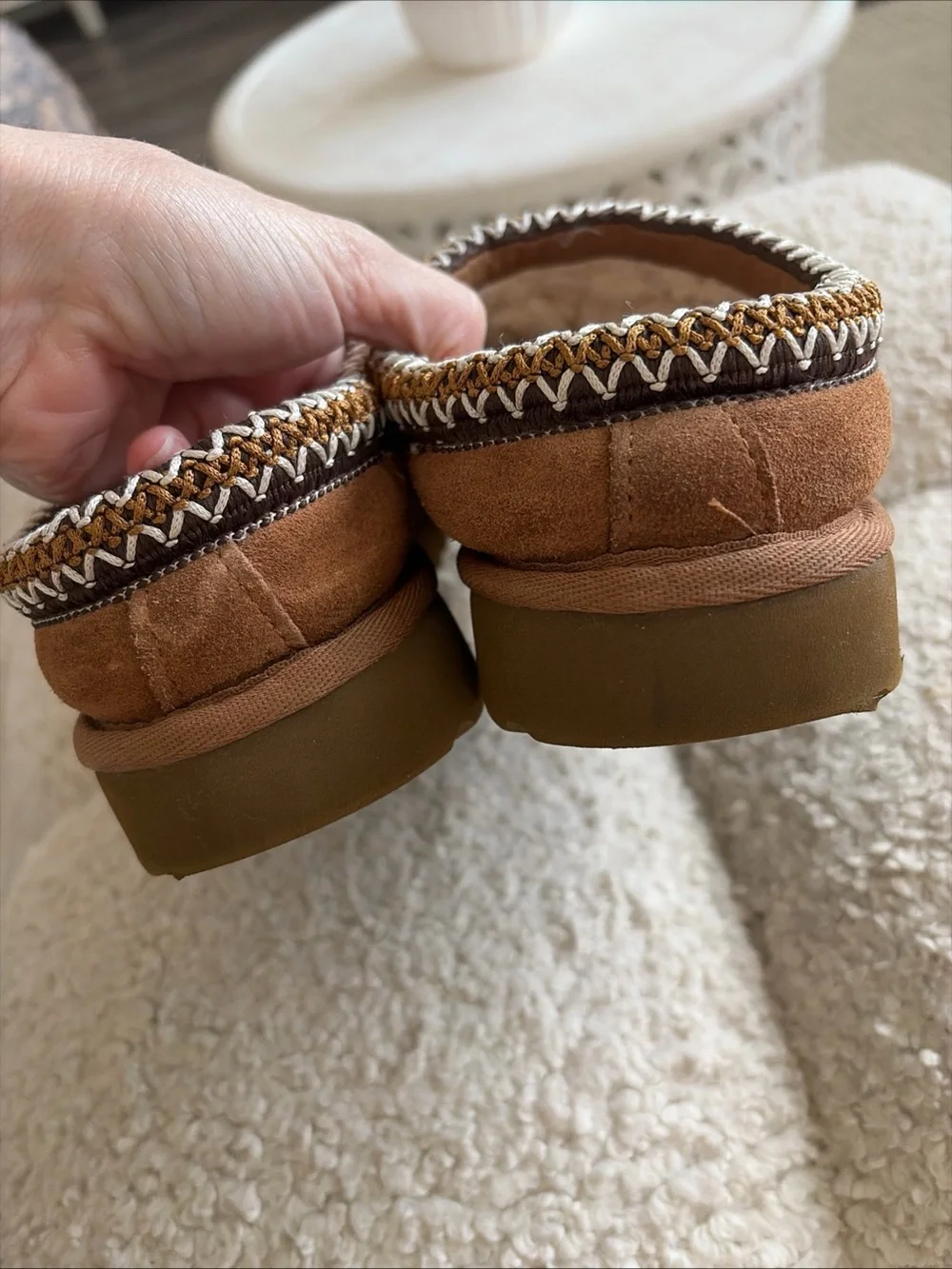 UGG Tasman Slippers Shoes for Women in Chestnut Style  Size 6